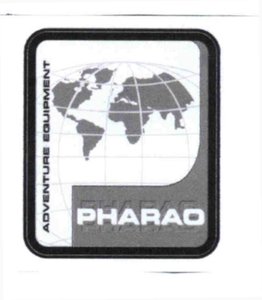 Trademark PHARAO ADVENTURE EQUIPMENT + Lukisan (Bola Dunia)