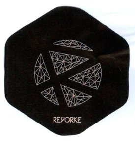 Trademark REYORKE + LOGO BOLA