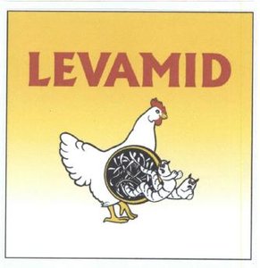 Trademark LEVAMID + LUKISAN AYAM & CACING