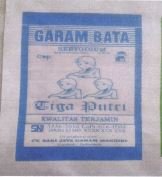 Trademark TigaPutri + Lukisan