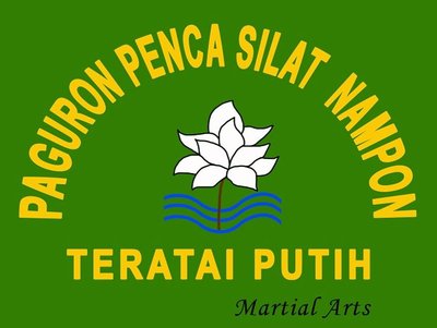 Trademark PAGURON PENCA SILAT NAMPON TERATAI PUTIH