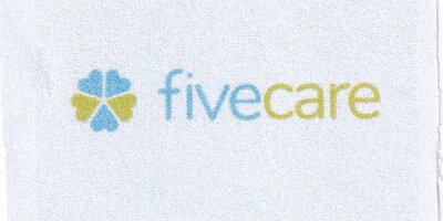 Trademark FIVECARE dan Lukisan