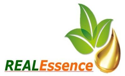 Trademark REALESSENCE + LOGO