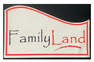 Trademark FamilyLand + Logo