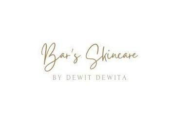 Trademark Bar's Skincare By Dewit Dewita