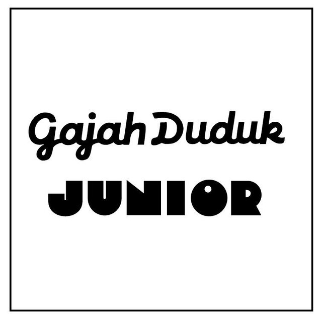 Trademark Gajah Duduk JUNIOR