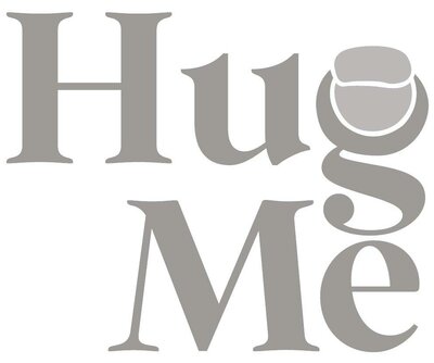 Trademark HUG ME + LOGO