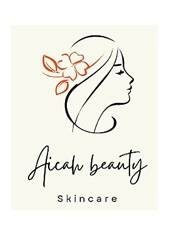 Trademark Aicah beauty + Lukisan