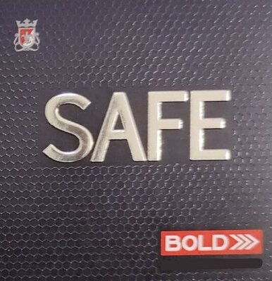 Trademark SAFE BOLD + LOGO