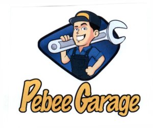 Trademark Pebee Garage + Lukisan