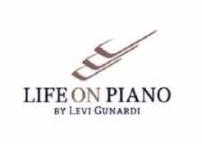 Trademark LIFE ON PIANO BY LEVI GUNARDI + LOGO