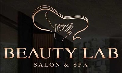 Trademark BEAUTY LAB + Lukisan