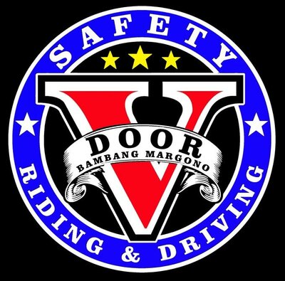 Trademark V DOOR BAMBANG MARGONO SAFETY RIDDING & DRIVING + Lukisan