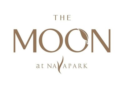 Trademark THE MOON at NAVAPARK + Lukisan/Logo