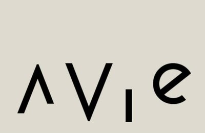 Trademark AVIE + Lukisan/Logo