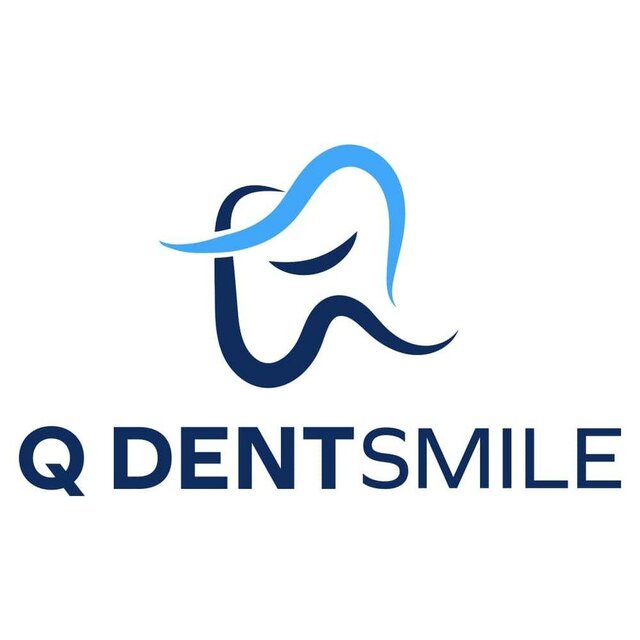 Trademark Q Dent Smile + Lukisan susunan huruf W dan A yang di gabung dengan desain membentuk gigi