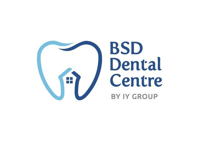 Trademark BSD DENTAL CENTRE BY IY GROUP + LOGO